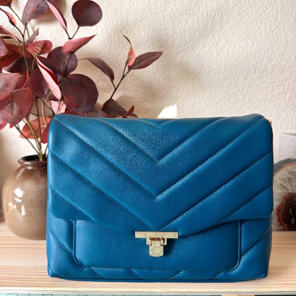 Target/A New Day Blue Faux Leather Chevron Quilted Crossbody Purse
